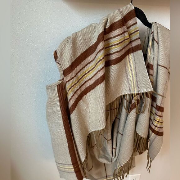 NEW WITH TAGS WOMENS MADEWELL PONCHO ONE SIZE - Picture 2 of 5